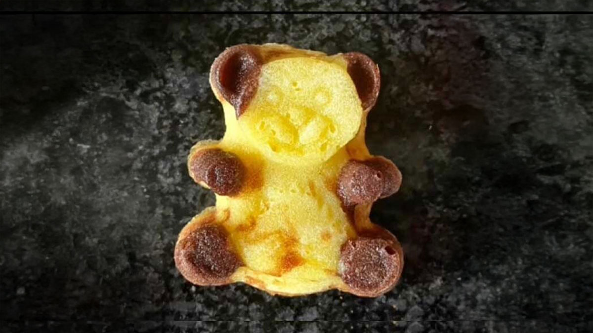 Doma upečený brumík s ořechovým máslem a tvarohem - recept pro děti na mamouzlehka.cz